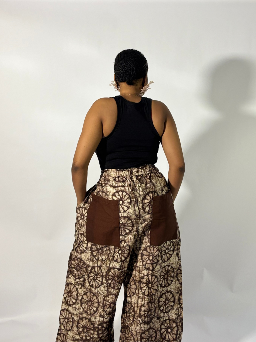 Brown techno floral pants